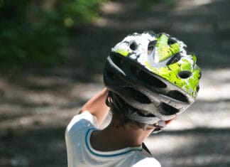 Jakie trzy cechy powinien mieć dobry kask? Jakie trzy cechy powinien mieć dobry kask?